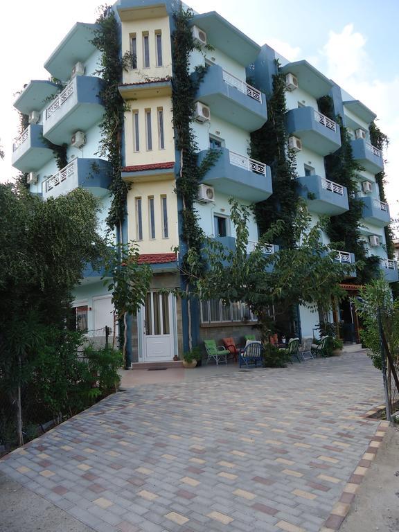 Saloustros Apartments Amoudara  Екстер'єр фото